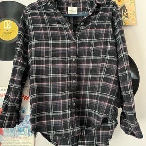 American Eagle distressed flannel